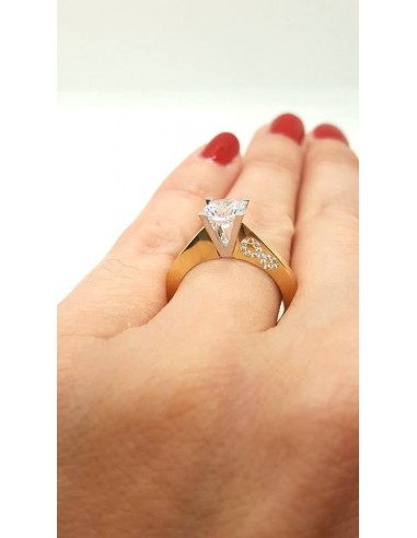 Δαχτυλίδι μονόπετρο 14K Σχέδιο καρδιά άπυρο