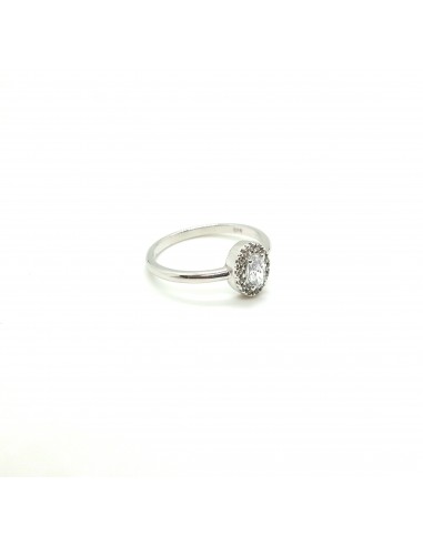 Δαχτυλίδι λευκόχρυσο 14 καρατίων με λευκές πέτρες ζιργκόν