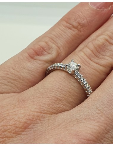 Δαχτυλίδι Μονόπετρο Μπριγιάντ Κ18